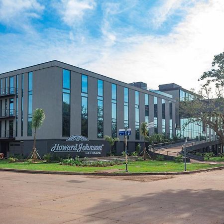 Howard Johnson Plaza La Ribera Resistencia Exterior photo